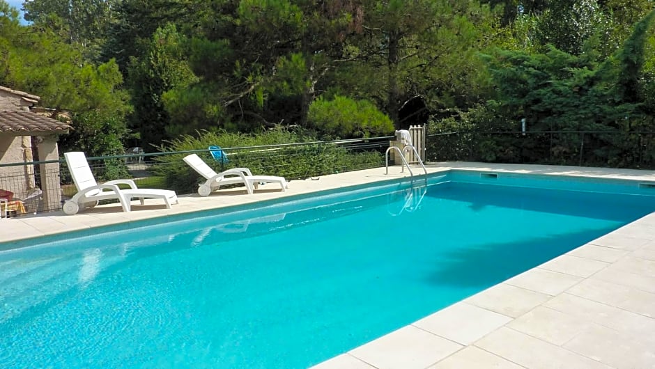 Mas Grimaud Chambres D'hotes Familiales