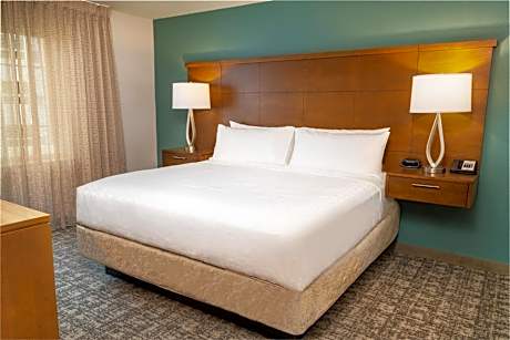 Two-Bedroom Suite with Two Bathrooms and Mobility Accessible Tub - Non-Smoking