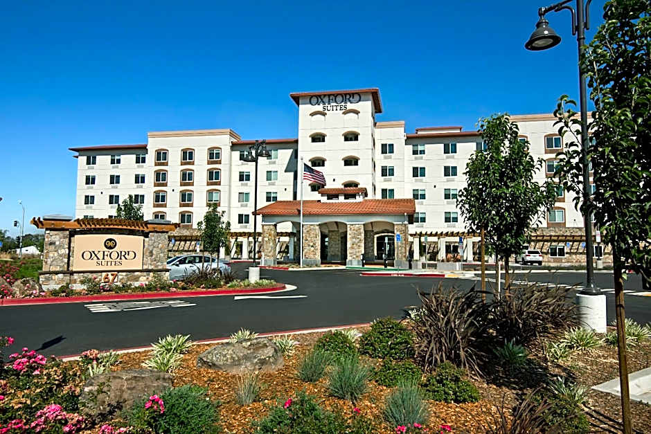 Oxford Suites Sonoma - Rohnert Park