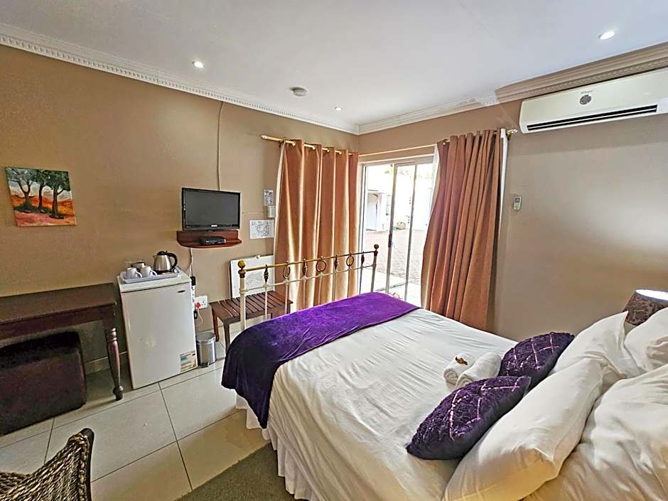 Bettie's Luxury Lodge