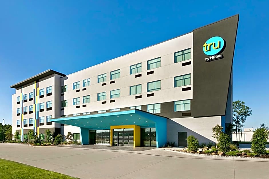 Photo 1 of 32 of Tru by Hilton Longview