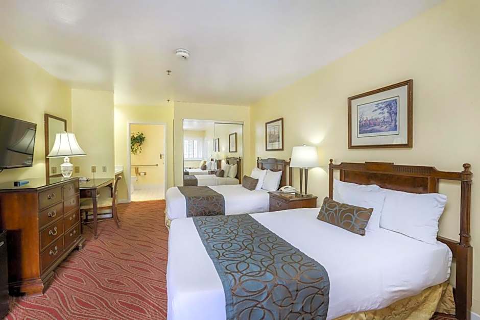Foto 1 dari 5 — 2 Double Beds