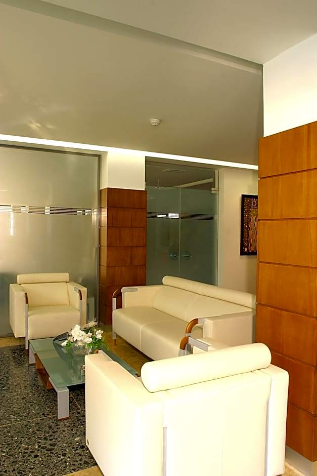 Blue Sea Hotel Alimos