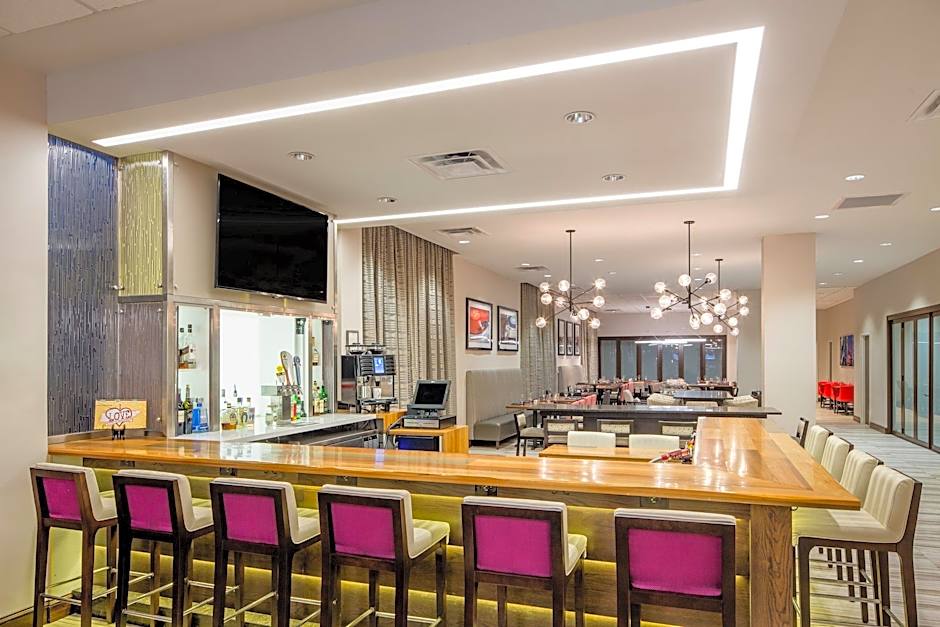 Crowne Plaza Memphis Downtown By IHG