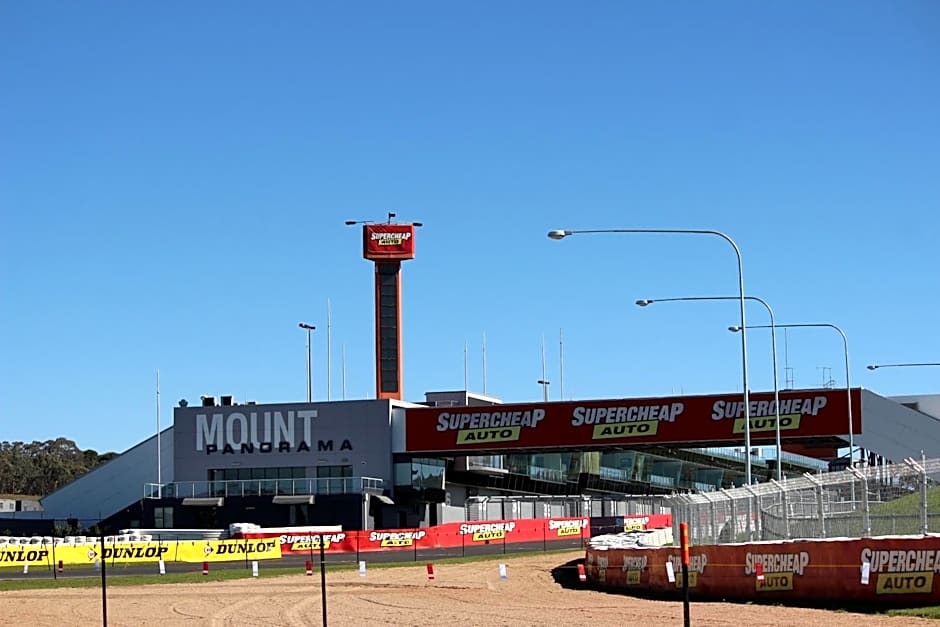 Bathurst Gold Panner