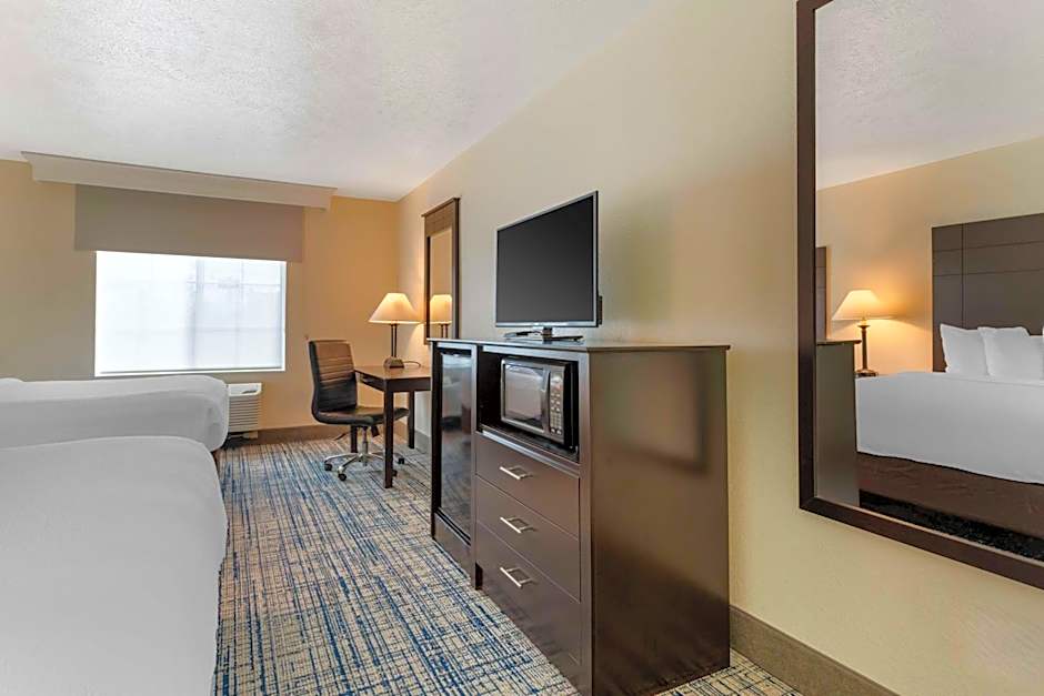 Best Western Visalia Hotel