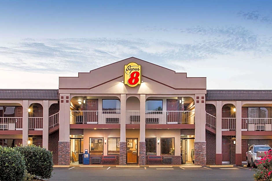 Super 8 by Wyndham Wytheville