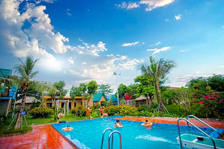 RAFE GARDEN - HOMESTAY BA VÌ