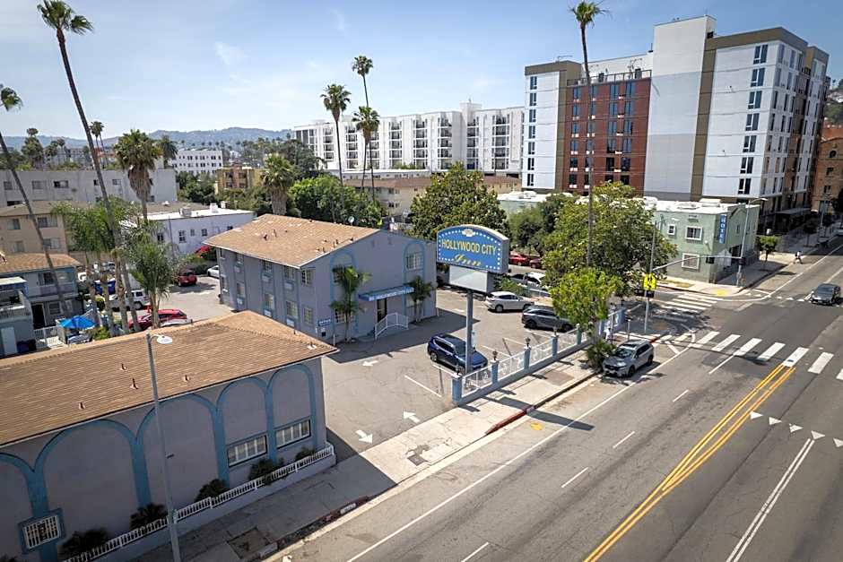 Hollywood City Inn