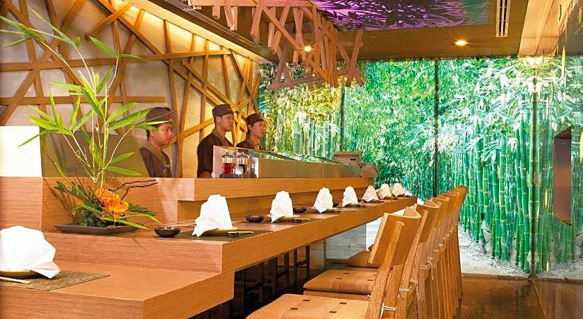 Pullman Khon Kaen Raja Orchid Hotel