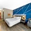 Comfort Inn & Suites Oklahoma City North - Quail Springs