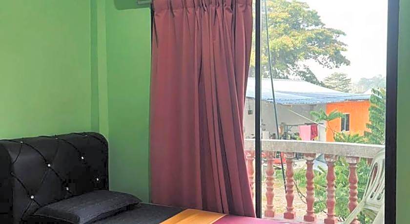 OYO 90565 Teresek View Motel