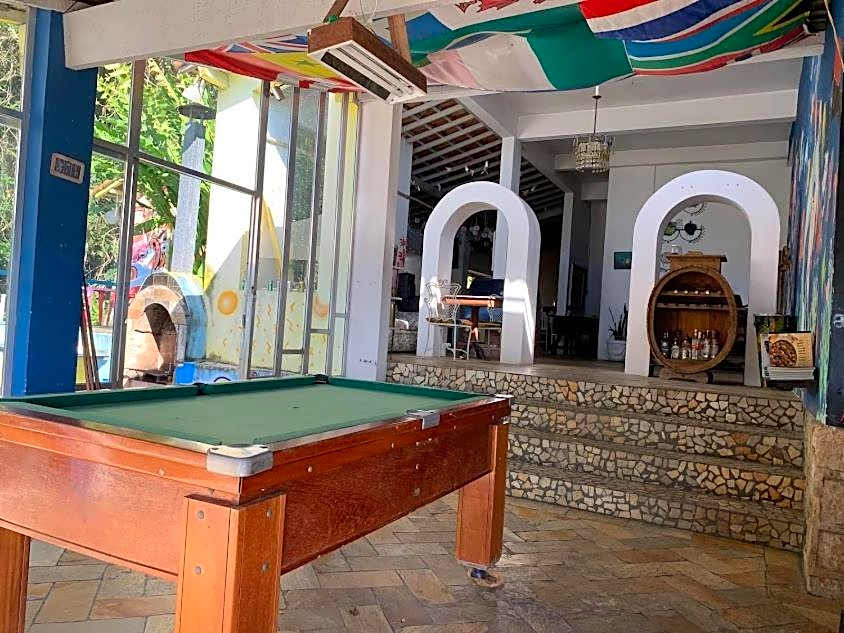 Banana Leaf Eco Hostel