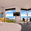 Chris's Beacon Point Restaurant & Villas