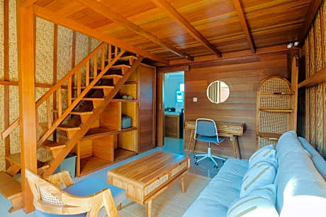 Murna Villa 3, A modern Balinese wooden house 360 GWK view