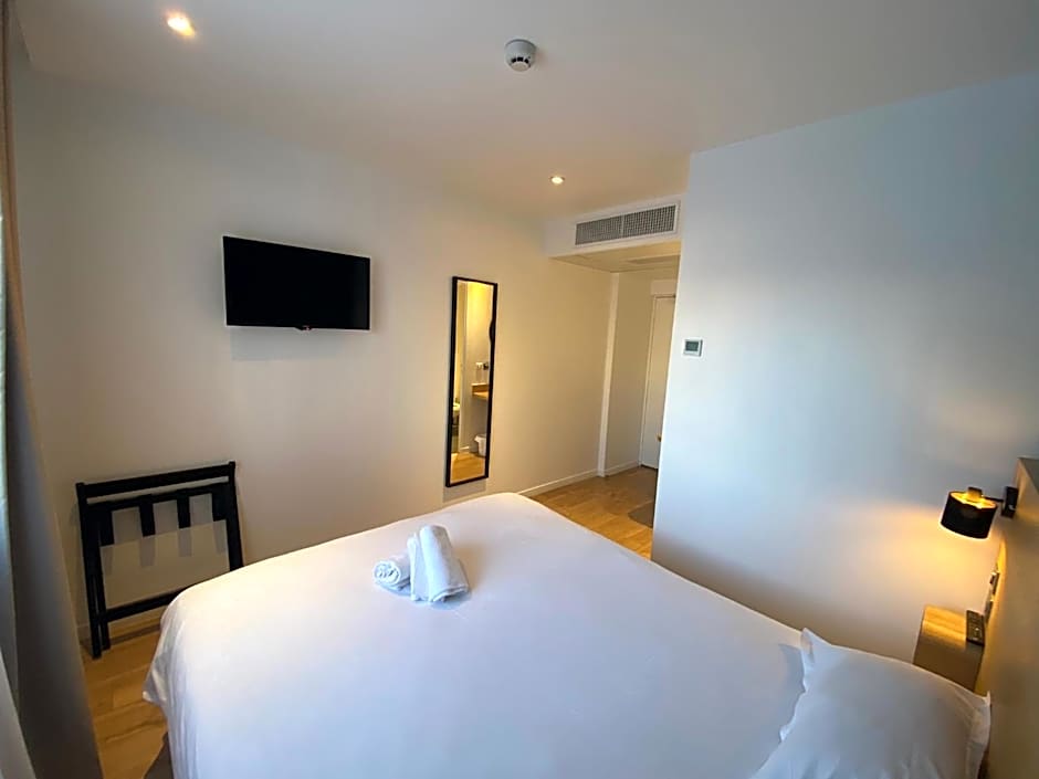 Oskar Hotel