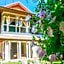Banyan House Samui bed and breakfast (Adult Only)