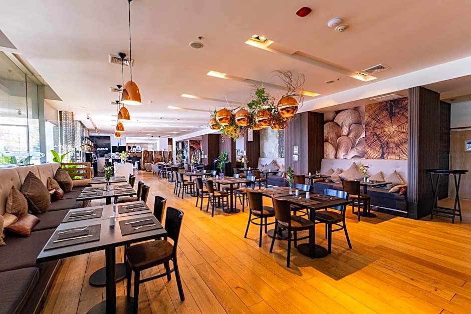 Wyndham Concepcion Pettra