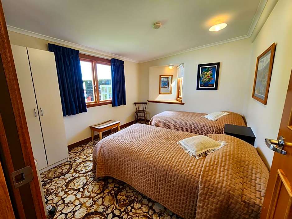 Manapouri Holiday Park