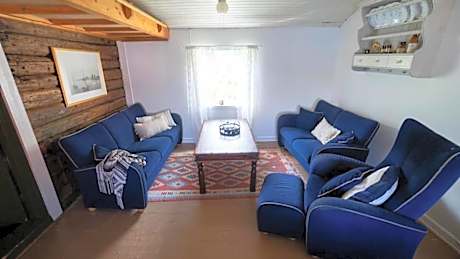 Fisherman's cabin, Lofoten - 11 Johnbua