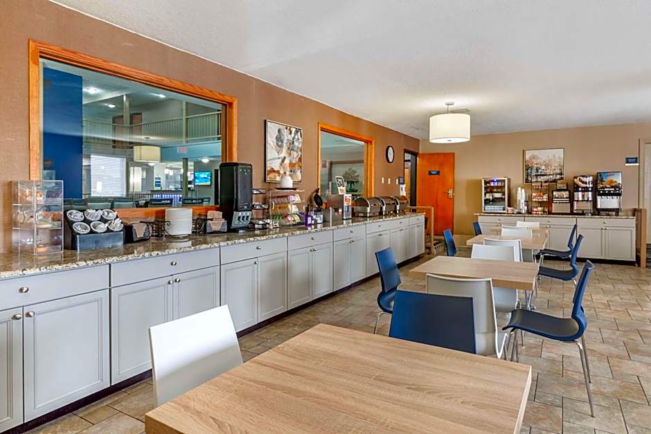 Best Western On The River