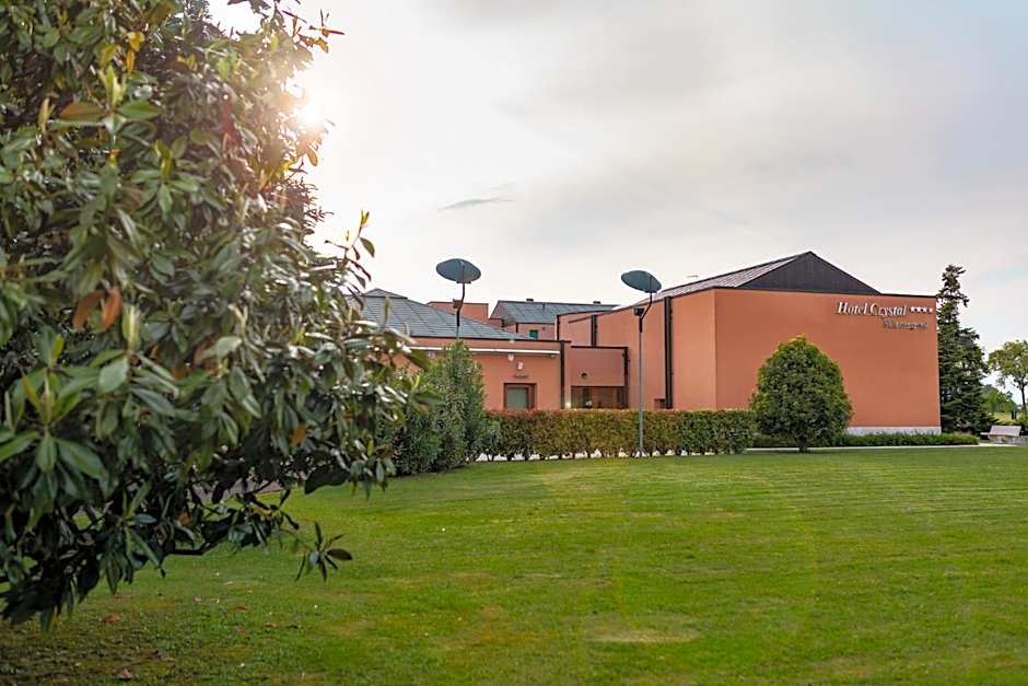 Hotel Crystal