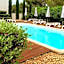 Patio De Violette