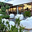 Petit Hotel