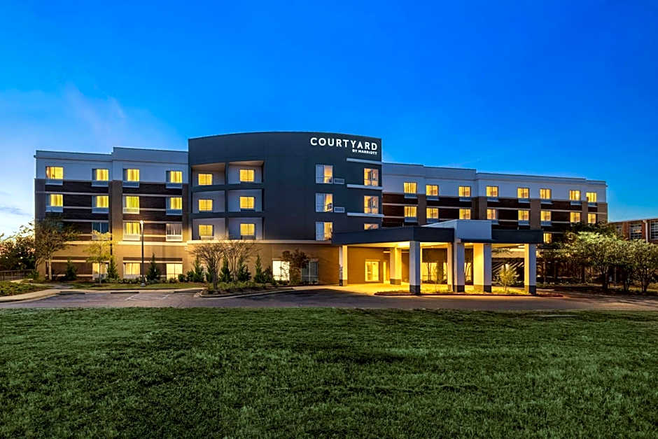 Courtyard by Marriott Starkville MSU at The Mill Conference Center