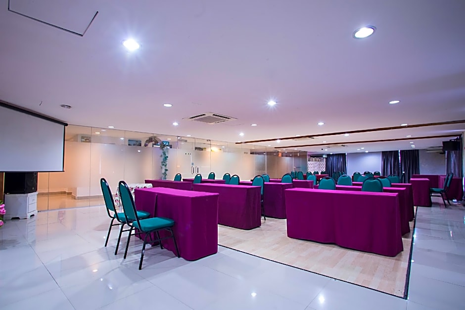 OYO 43961 KK Hotel Kajang