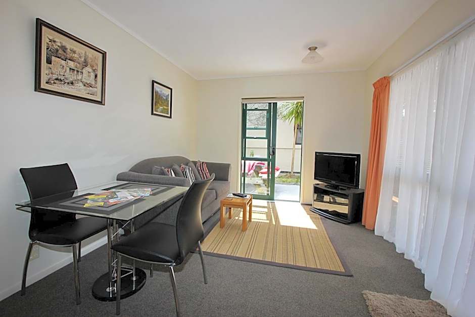 Blue Marlin Apartments