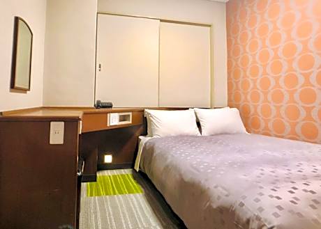 Standard Single Room - Smoking