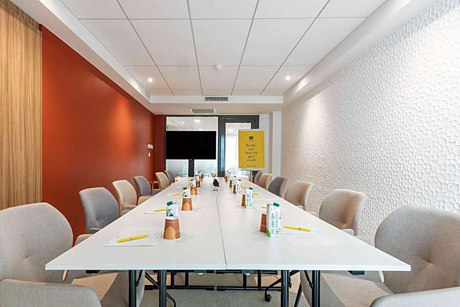 GOLDEN TULIP LYON OUEST TECHLID Hotel & Spa
