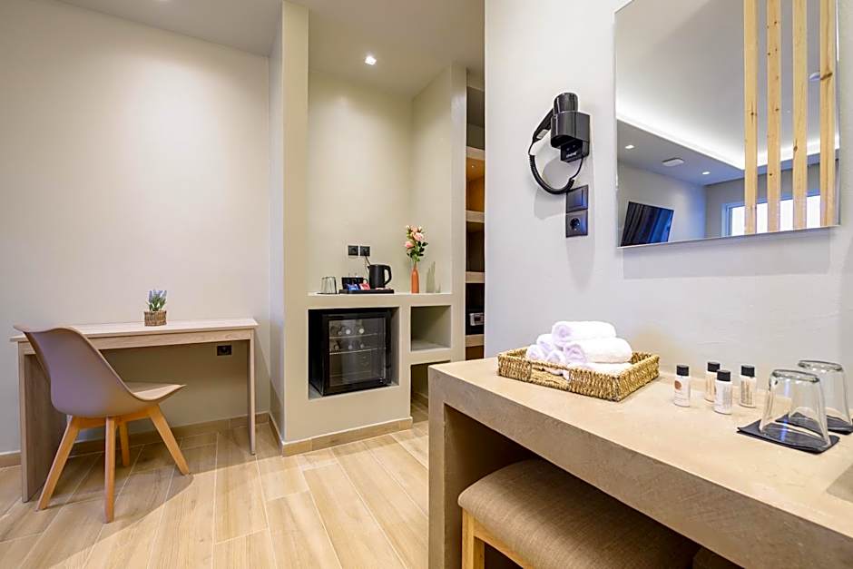 Nicolas Grand Suites, Adults Only