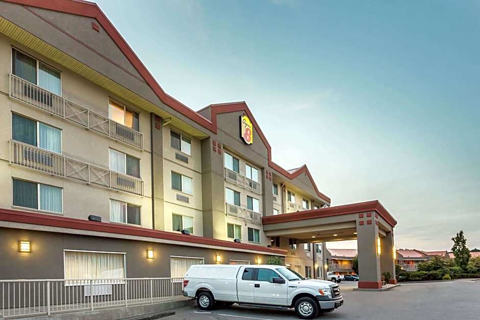 Super 8 by Wyndham Abbotsford BC