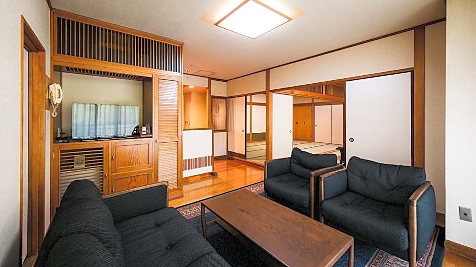Dogo Onsen Hotel Tsubakikan