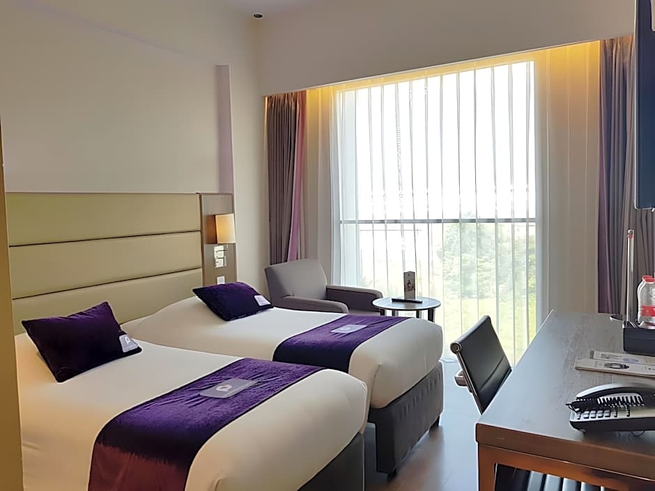 Premier Place Surabaya Airport