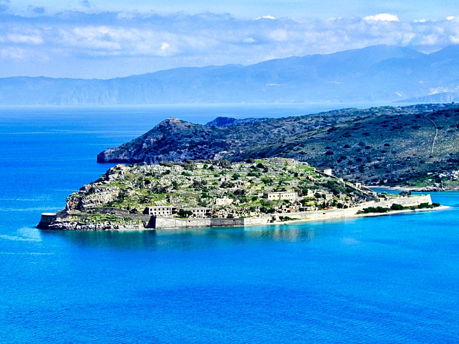 Elounda Garden Suites