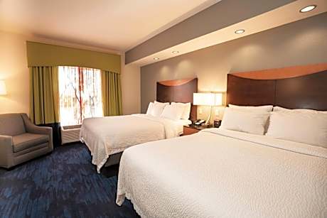 Queen Room with Two Queen Beds