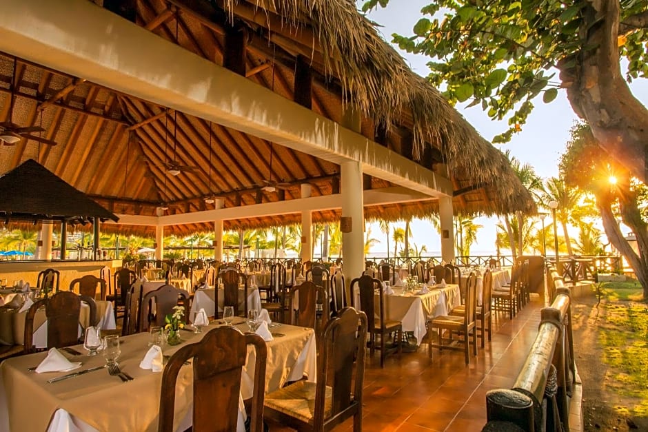 Barcelo Ixtapa - All Inclusive