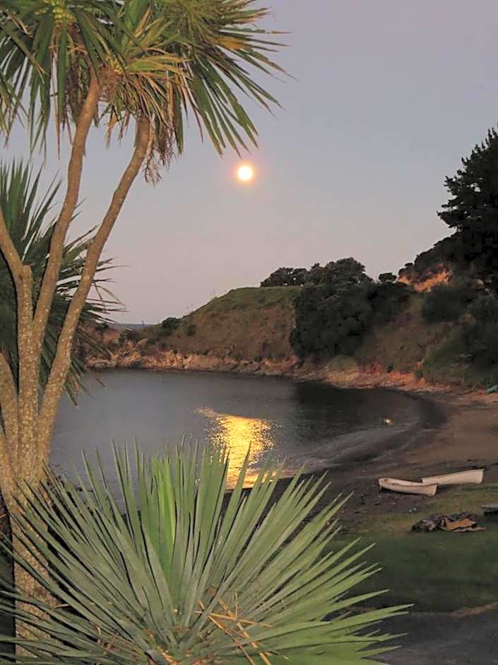 Waiwurrie Coastal Farm Lodge