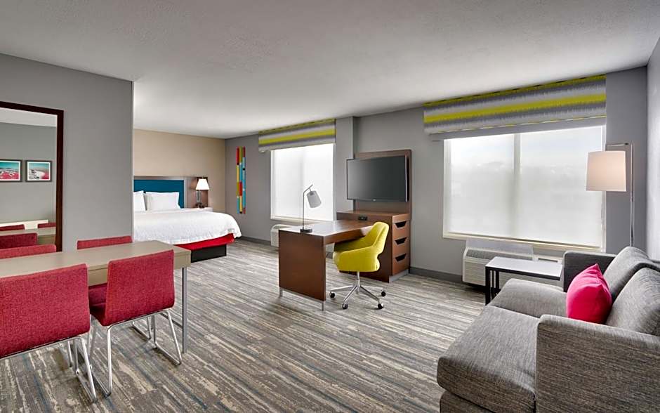 Hampton Inn By Hilton & Suites Salt Lake City Airport, Ut