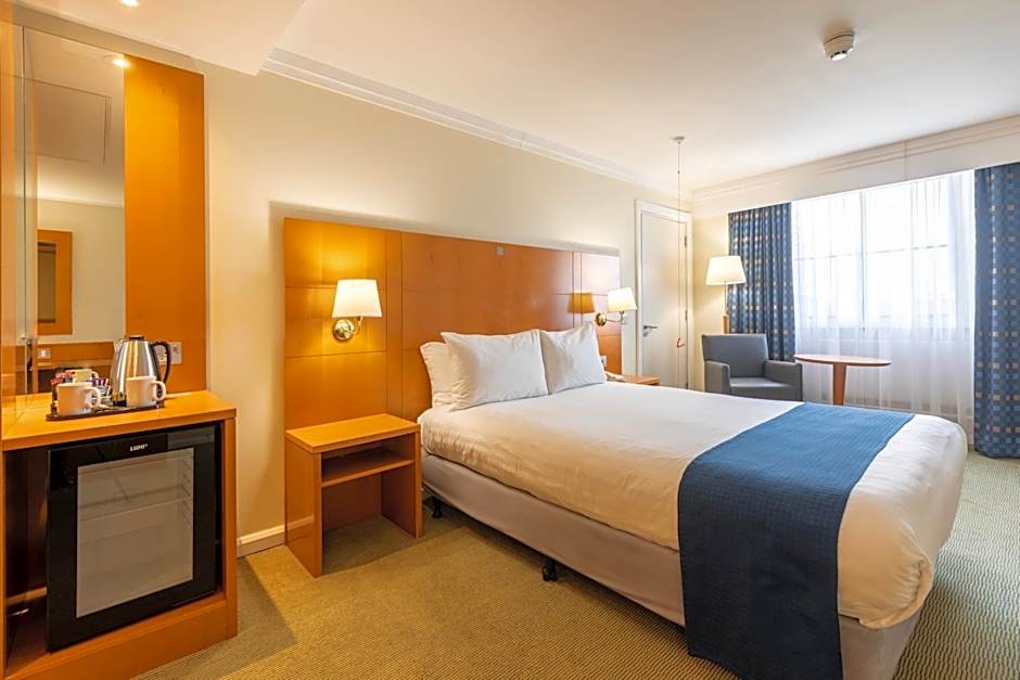 Holiday Inn London Sutton By IHG