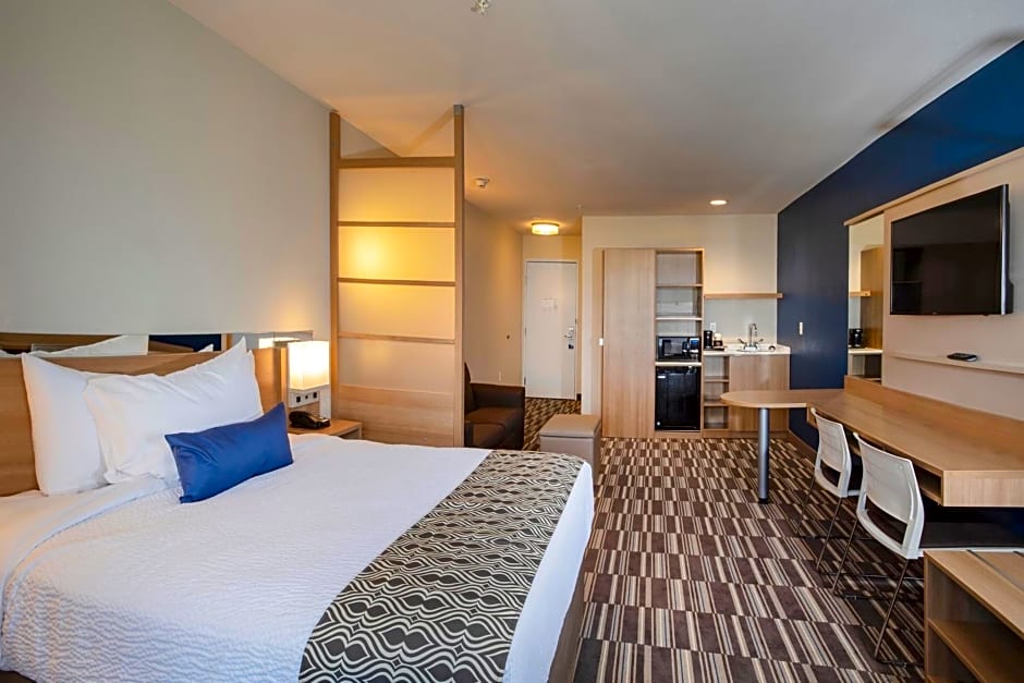 Microtel Inn & Suites by Wyndham Loveland