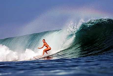 Cabana Surf and Stay
