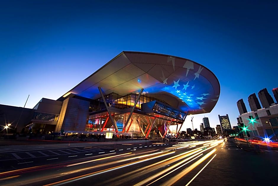 Cambria Hotel Boston Downtown-Seaport