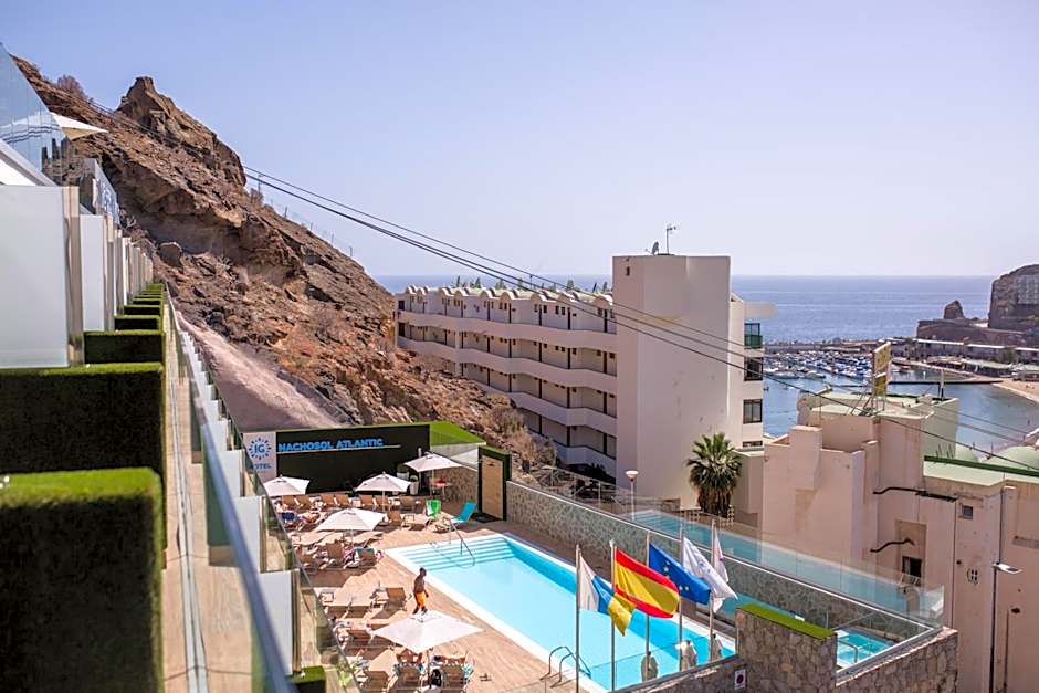 IG Nachosol Atlantic & Yaizasol by Servatur - Adults Only