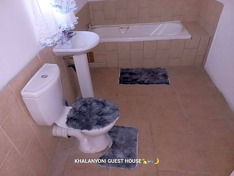 Khalanyoni Guest House