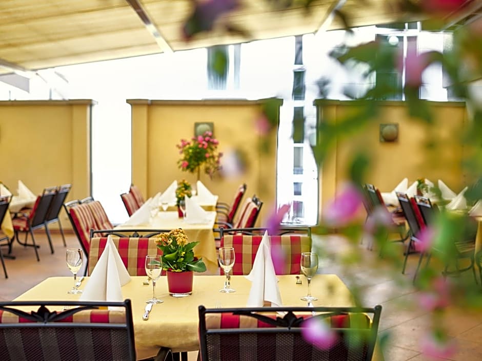 Hirsch Hotel