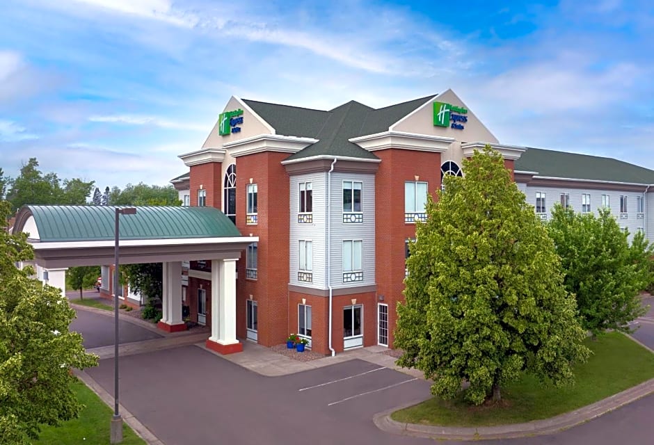 Holiday Inn Express & Suites Superior By IHG